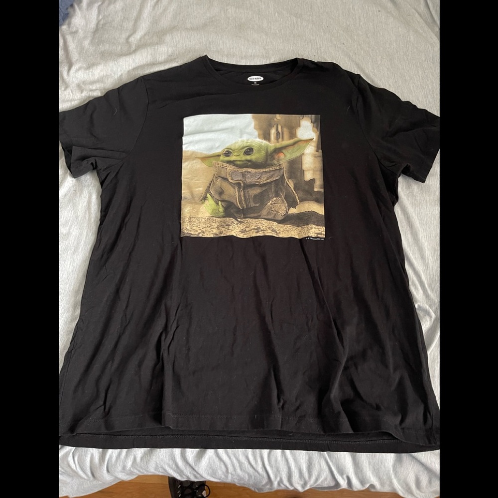 3 for $20 Star Wars x old navy Grogu t shirt